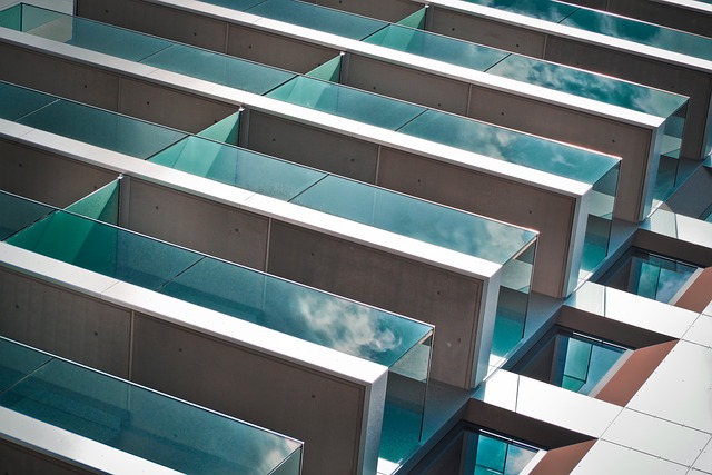 balkony s tvrzeným sklem